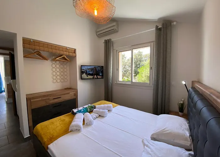 別荘 Casa Totti Vue Avec Piscine ポルトヴェッキオ