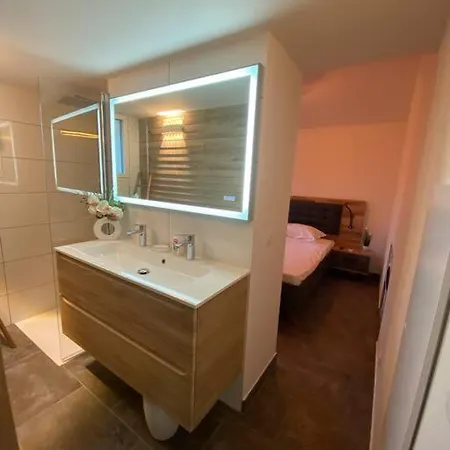 Nyaraló Casa Totti Vue Avec Piscine *