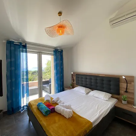 Casa Totti Vue Avec Piscine Дом отдыха *